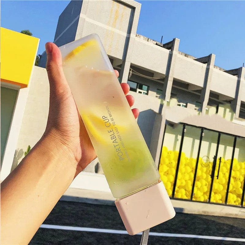 Creative Square Water Bottle Portable Anti-fall Hand Cup Plastic Transparent Sports Travel Bottle Leakproof